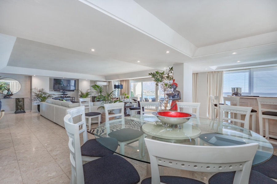 To Let 3 Bedroom Property for Rent in Clifton Western Cape